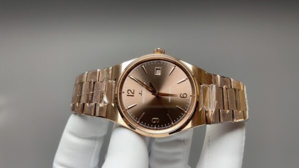 sy_no_5C9AA3020125618A0A7ABD38389D29DC_1 Jaeger LeCoultre Master Series MASTER Automatic Mechanical Movement