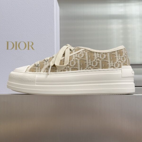 sy_no_5EAB6B2A0D7C2ADA0438F899B6CA499E_1 Dior Beige Oblique Jacquard Platform Low-Top Sneaker