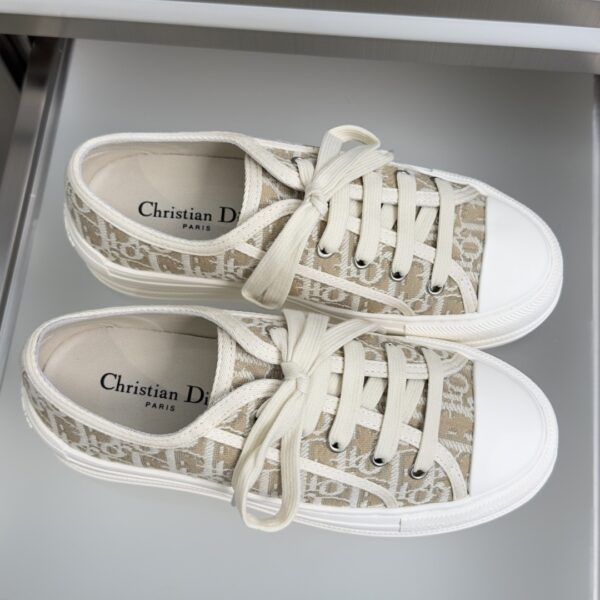 sy_no_5EAB6B2A0D7C2ADA0438F899B6CA499E_2 Dior Beige Oblique Jacquard Platform Low-Top Sneaker
