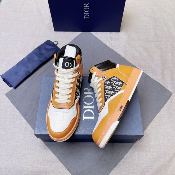 sy_no_6013D320EC8BE5E240F3CCE0053727EB_1 Dior Caramel-White Spliced B27 Mid-Top Sneaker