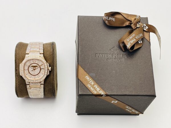 Patek Philippe Sport Elegance NAUTILUS Series Nautilus Automatic Mechanical Movement