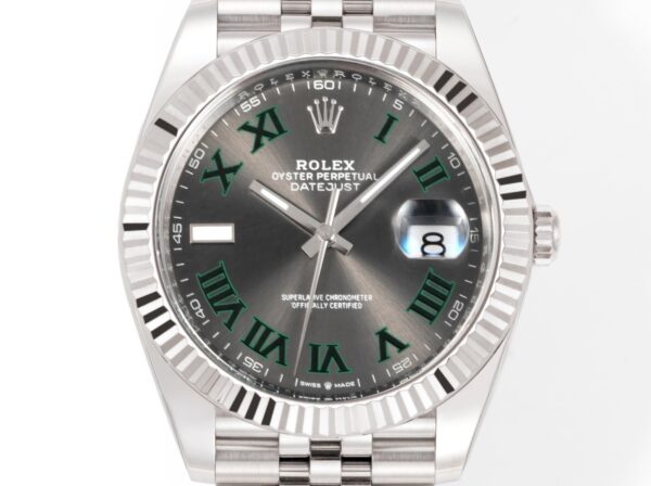 Rolex Dog Tooth Ring Diary Series Green Luo Automatic Mechanical Movement 100m Waterproof Day Display Large Calendar Men's Watch Swiss Watch 41mm