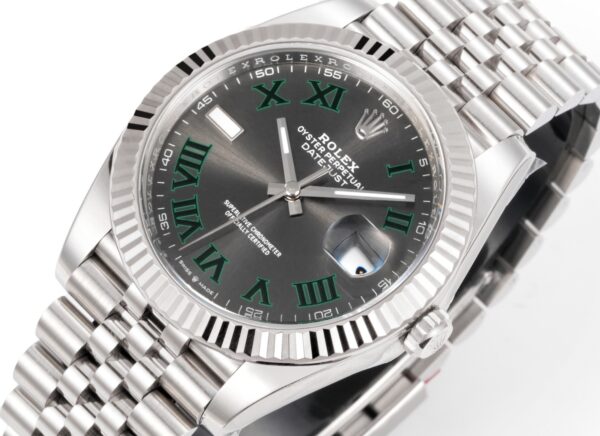 Rolex Dog Tooth Ring Diary Series Green Luo Automatic Mechanical Movement 100m Waterproof Day Display Large Calendar Men's Watch Swiss Watch 41mm