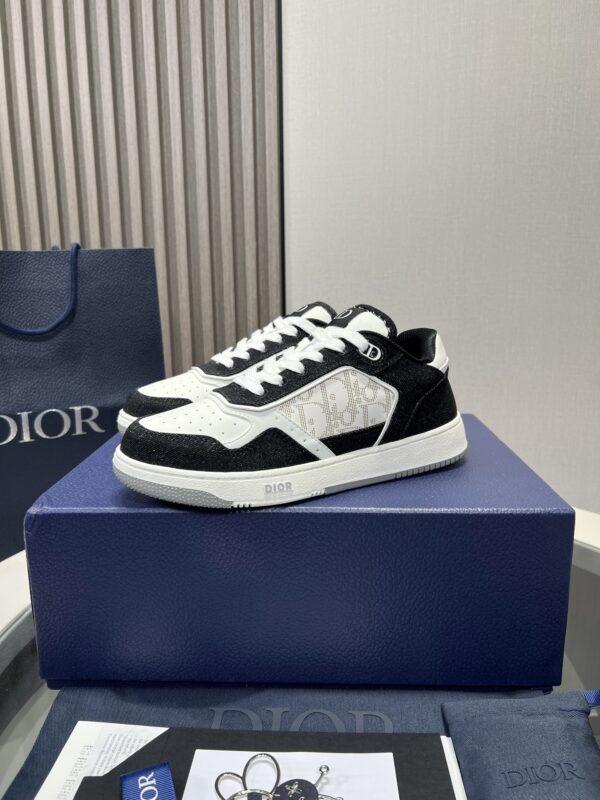 sy_no_636646FE9A6372937FDCA20C5468346D_2 Dior Black Denim White Crystal Logo Low Sneaker