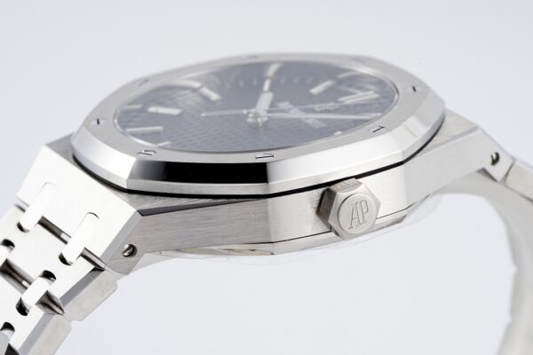 sy_no_63806379E76B5F2823770BBEA24A0EF1_4 AUDEMARS PIGUET Audemars Piguet Royal Oak ROYAL OAK series automatic mechanical movement black dial