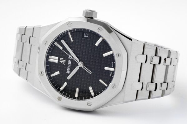 sy_no_63806379E76B5F2823770BBEA24A0EF1_6 AUDEMARS PIGUET Audemars Piguet Royal Oak ROYAL OAK series automatic mechanical movement black dial