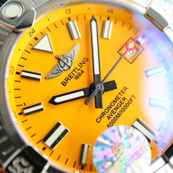 sy_no_64626BBCED451CB204EE218F4F647387_3 BREITLING Breitling Avenger Automatic Mechanical Movement 3000m Waterproof