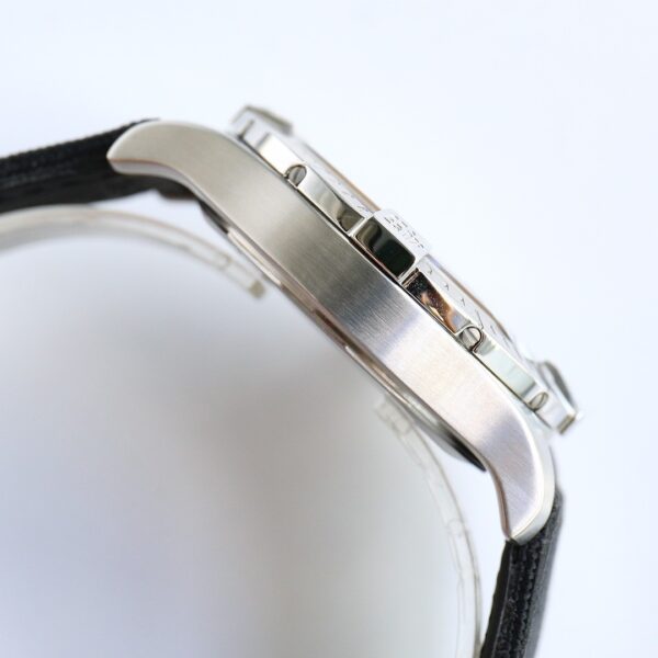 sy_no_64626BBCED451CB204EE218F4F647387_4 BREITLING Breitling Avenger Automatic Mechanical Movement 3000m Waterproof