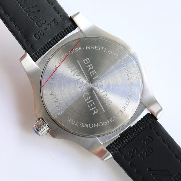 sy_no_64626BBCED451CB204EE218F4F647387_7 BREITLING Breitling Avenger Automatic Mechanical Movement 3000m Waterproof