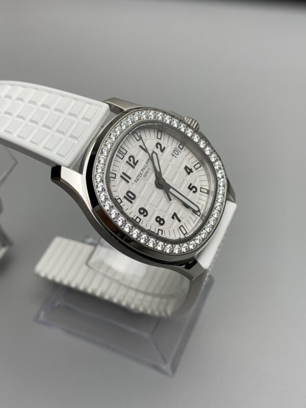sy_no_650E7F25D79E42A0688706B1327F9E8C_2 Patek Philippe AQUANAUT series quartz movement 120 meter waterproof women's watch Swiss watch