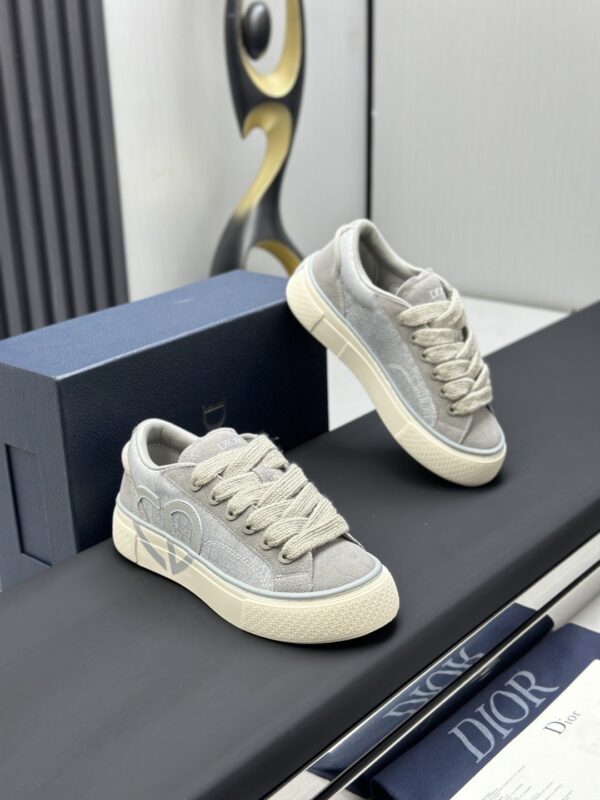 Dior Grey Suede Oblique Jacquard Beige Thick Lace Low-Top Sneaker
