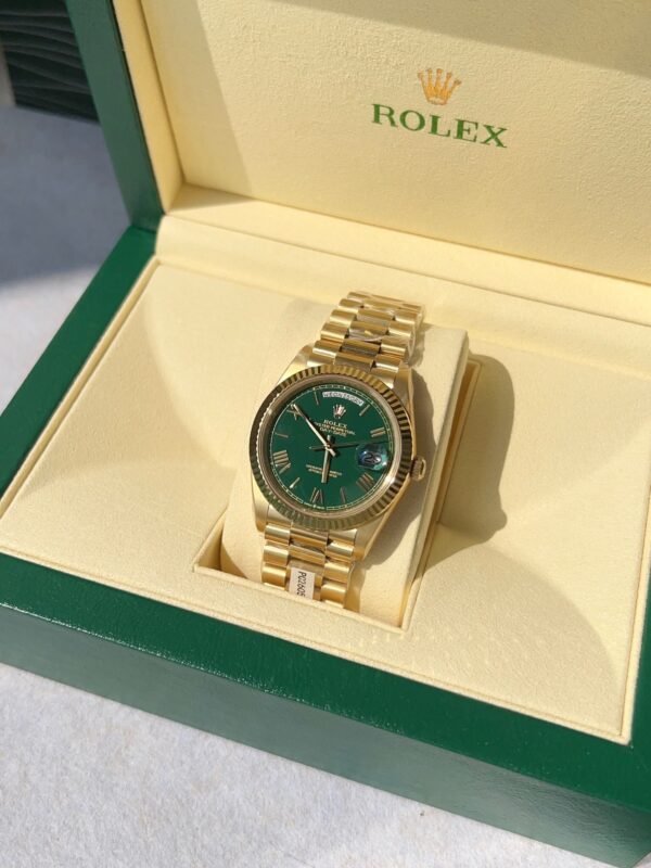 sy_no_66205D343E1812C06C6A46B2D34B31DE_2 Rolex Dog Tooth Ring Week Calendar Automatic Mechanical Movement Green Dial