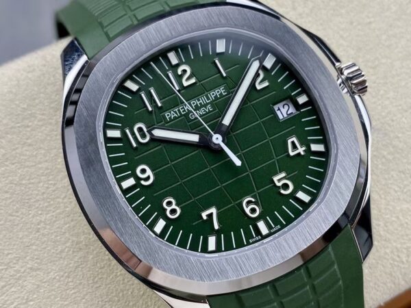 sy_no_67D80D4BE1532E2A178128386FEFBE47_1 Patek Philippe AQUANAUT series automatic mechanical movement men's watch Swiss watch green dial
