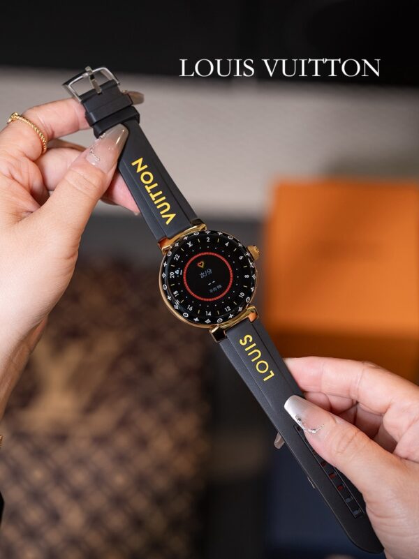 LOUIS VUITTON TAMBOUR HORIZON LIGHT UP Series QAD02Z Smart Watch LV Printed Full Touch Screen Fashion Item