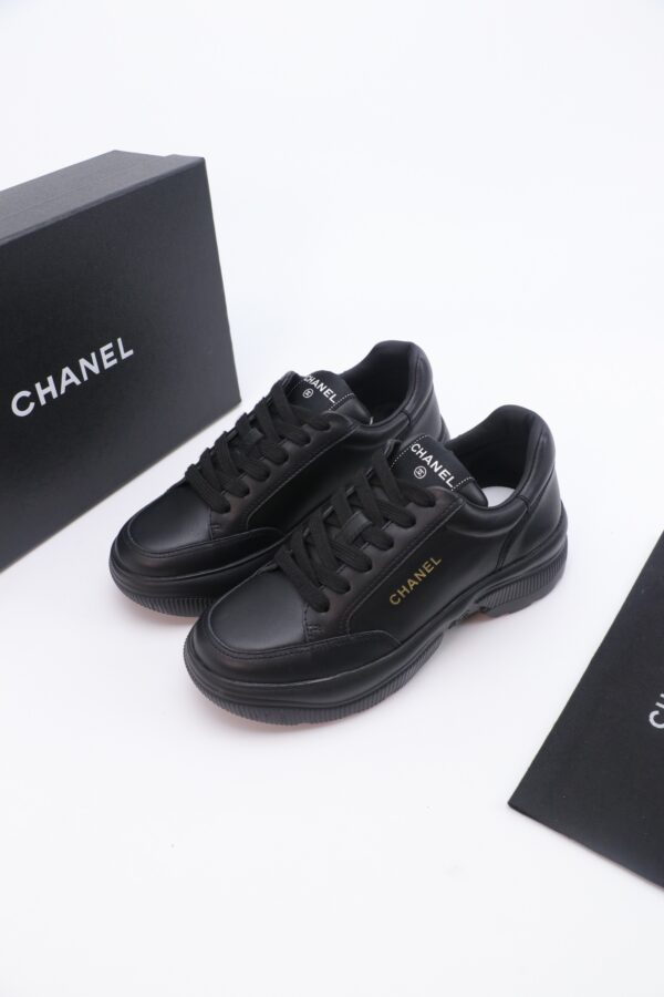 sy_no_6C311702F4FE0768E07A4D6305187967_0 Chanel Low‑Top Leather Sneaker All‑Black
