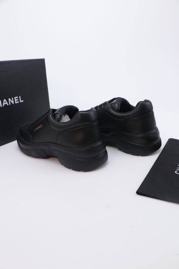 sy_no_6C311702F4FE0768E07A4D6305187967_1 Chanel Low‑Top Leather Sneaker All‑Black