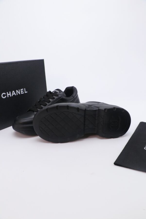 sy_no_6C311702F4FE0768E07A4D6305187967_2 Chanel Low‑Top Leather Sneaker All‑Black