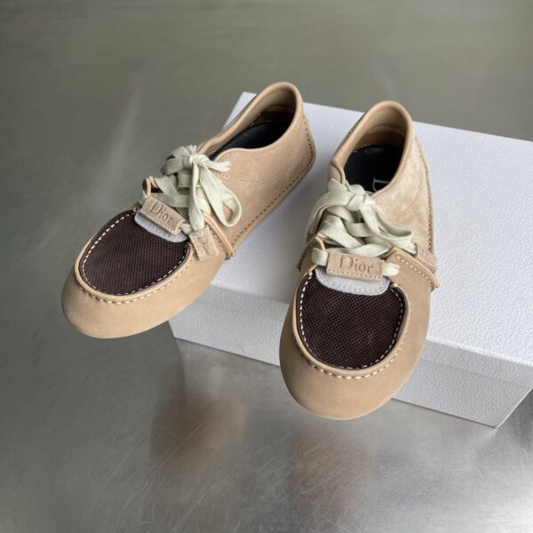 sy_no_6C35EBEE4FA2F786F50A9C69FD397CD1_1 Dior Beige-Brown Suede Mesh Low-Top Sneaker