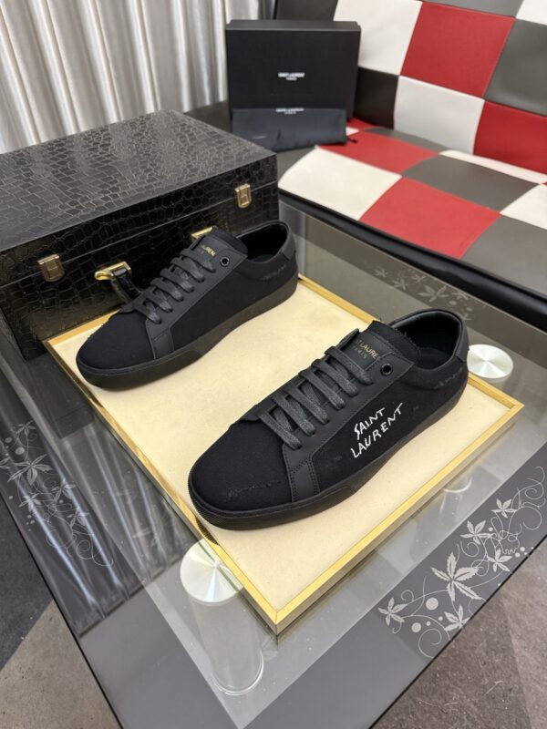 sy_no_6C51ED5EED222FD6CE656DBC0B41F7FE_1 Saint Laurent Black Canvas Black Leather Low-Top Sneaker