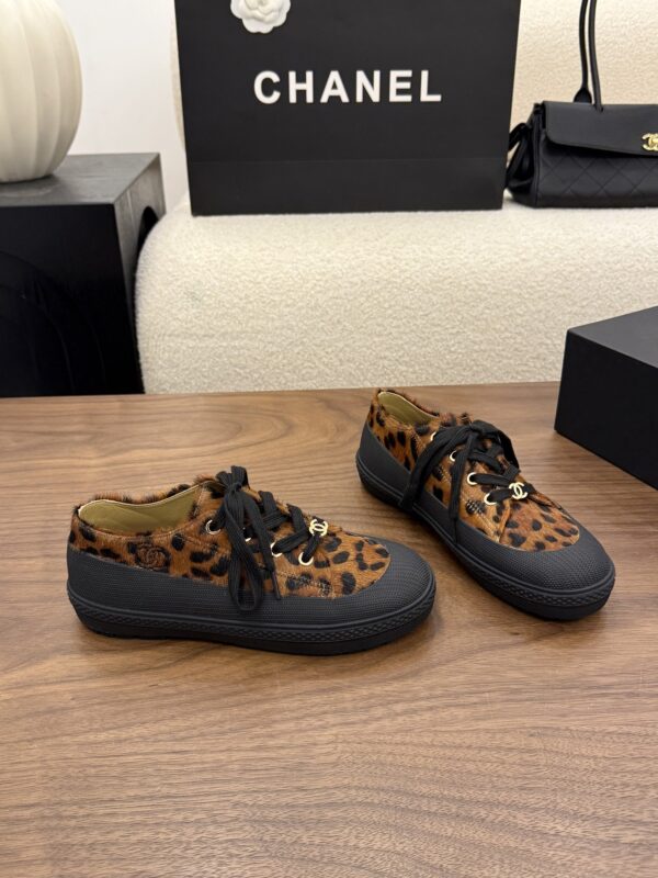 sy_no_6C595D2B52C6808AD2409E5ED3788C67_5 Chanel Leopard Pony-Hair Low-Top Sneaker Leopard-Pony-Sneaker