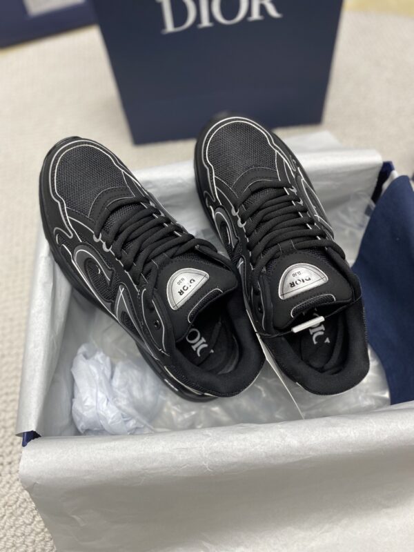 sy_no_6DC1406D011F4655E82C8BC117C52AAB_2 Dior Black Mesh White Outline CD Logo Running Sneaker