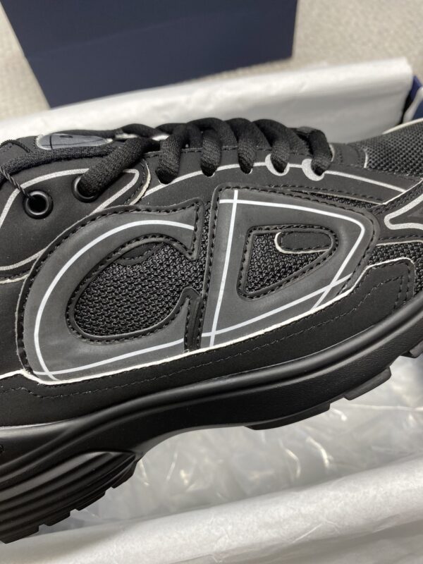 sy_no_6DC1406D011F4655E82C8BC117C52AAB_4 Dior Black Mesh White Outline CD Logo Running Sneaker