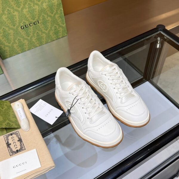sy_no_6DFB292A4208C0E260974322100FD4FC_4 Gucci All-White MAC8 Sneaker with Interlocking G Logo and Gum Sole