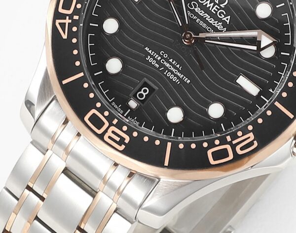sy_no_6E58F011AFA979E1F97C1B671FB18545_4 Omega Seamaster Series 300m Diving Watch Automatic Mechanical Movement Date Display Anti Magnetic Waterproof Black Dial