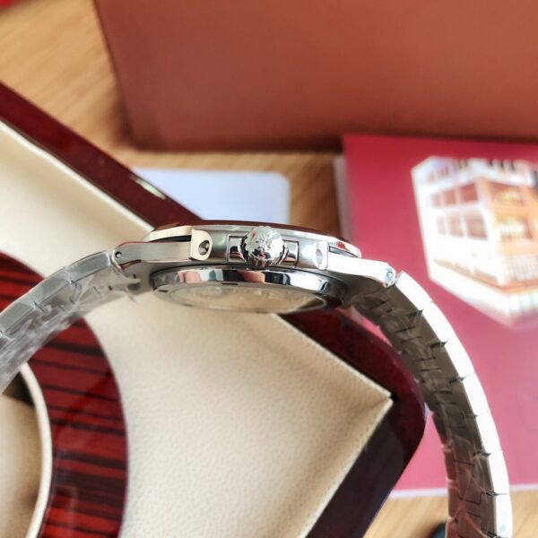 sy_no_6E9DDF249CA3E940B9CE9DF0DC2F8F1A_6 Patek Philippe Nautilus watch, all-steel automatic mechanical watch