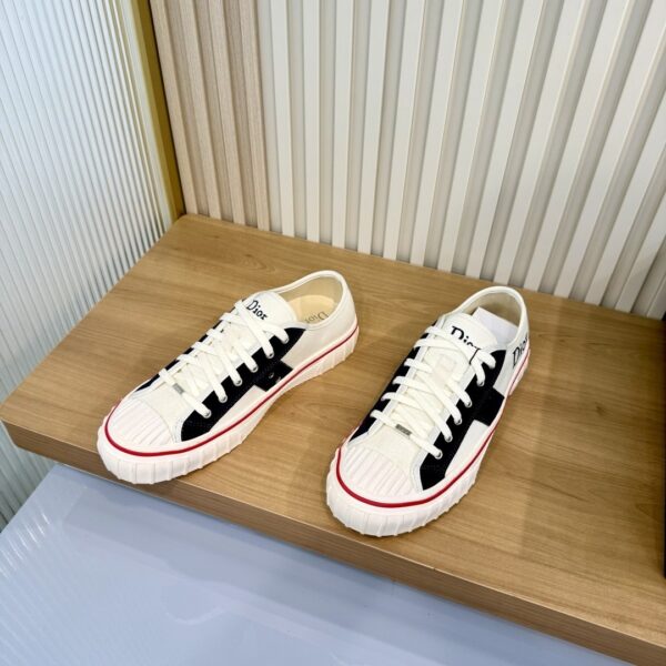 sy_no_716ED651878C2C856E9860857D9D38BA_6 Dior White-Black Canvas Low Sneaker