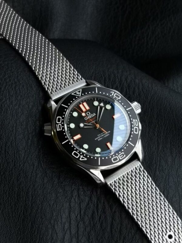 Omega Seamaster series automatic mechanical movement men's watch Swiss watch black dial stainless steel case