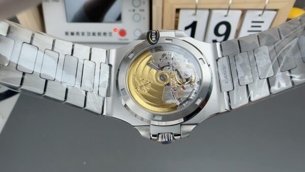 sy_no_758B99AE5345B829EB6B87C8B0BF96BB_2 Patek Philippe Nautilus 5711 Series Automatic Mechanical Watch