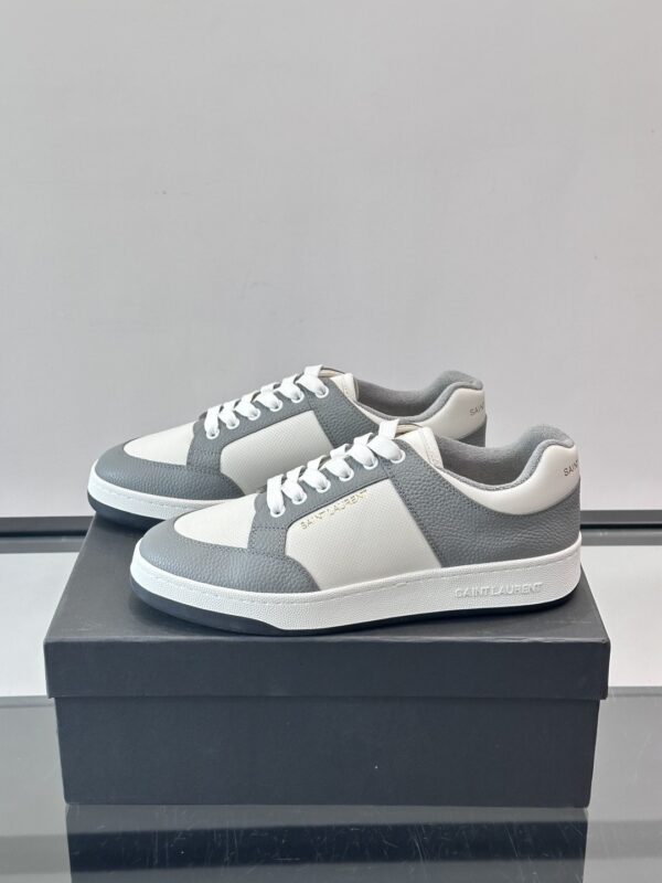 sy_no_75B0B3C334390092ADA39C0DB7B7B5EB_2 Saint Laurent Grey-White Pebble-Leather Low-Top Sneaker