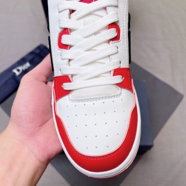 sy_no_7A6F205287CE86C831FD1659159C4A6A_6 Dior White-Red Spliced B57 Mid-Top Sneaker