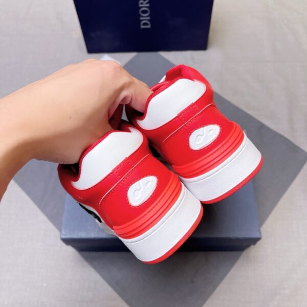 sy_no_7A6F205287CE86C831FD1659159C4A6A_8 Dior White-Red Spliced B57 Mid-Top Sneaker