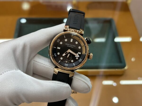 sy_no_7B7524520B04F3AAACDB2BDFAF9087FE_2 LOUIS VUITTON TABOUR series watch with automatic mechanical movement and rubber strap 44mm men's watch, 100 meter waterproof
