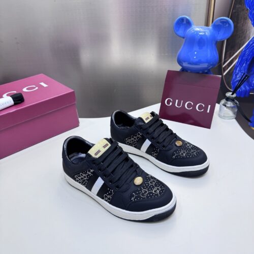 sy_no_7E2649D670336A5A5202289BC64FFA25_0 Gucci Black Crystal-Embellished GG Monogram Sneaker with White Stripe