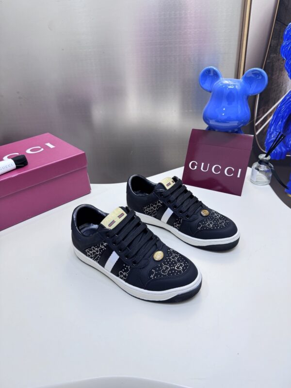 sy_no_7E2649D670336A5A5202289BC64FFA25_0 Gucci Black Crystal-Embellished GG Monogram Sneaker with White Stripe