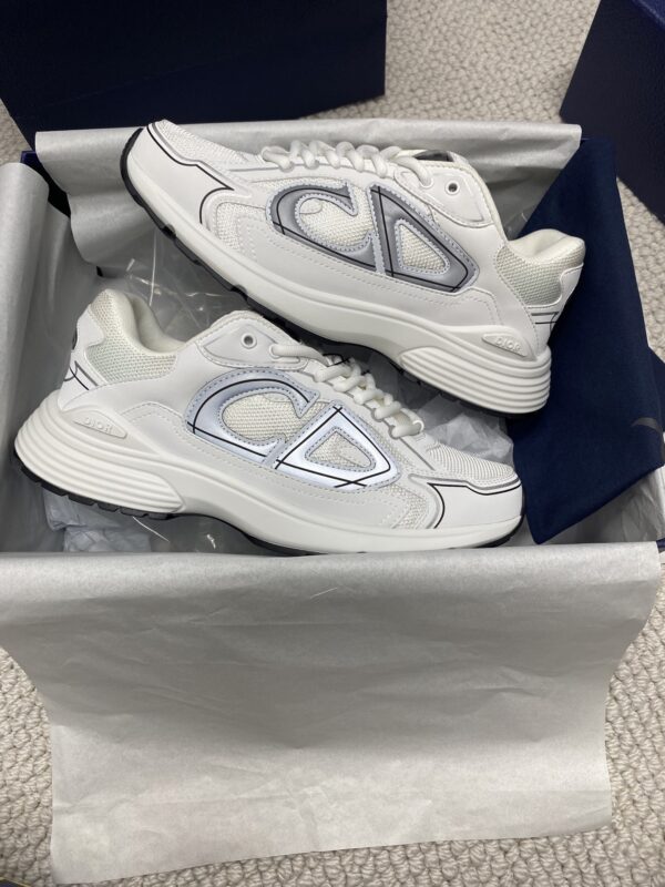 sy_no_8055F83F7EE197A44926CC657978D13C_1 Dior White Mesh Silver Outline CD Logo Running Sneaker