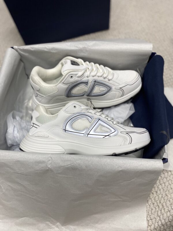 sy_no_8055F83F7EE197A44926CC657978D13C_4 Dior White Mesh Silver Outline CD Logo Running Sneaker