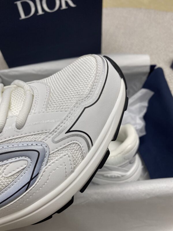 sy_no_8055F83F7EE197A44926CC657978D13C_5 Dior White Mesh Silver Outline CD Logo Running Sneaker