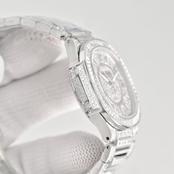 sy_no_80C51E29C871C5F837D4275CE83297EE_5 Patek Philippe Sport Elegance NAUTILUS Series Nautilus Automatic Mechanical Movement Swiss Watch