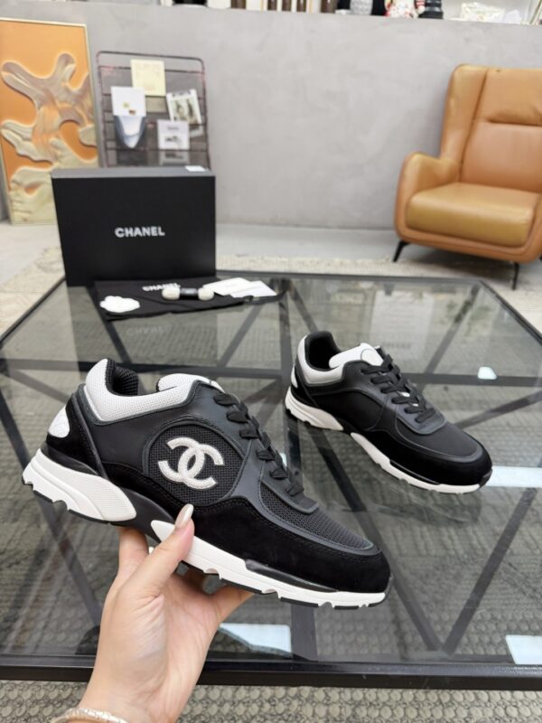 sy_no_85FDDC772F3C3B4D211D195301E80B3C_4 Chanel Black & White Chunky Sneaker with Contrast CC Logo