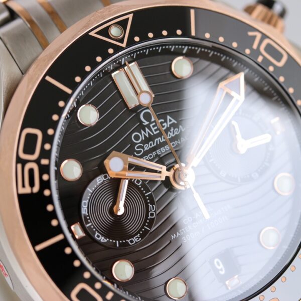 Omega Seamaster Series 300m Diving Watch Automatic Mechanical Movement Date Display Timing 300m Waterproof Men's Watch Swiss Watch 44mm Black Dial Stainless Steel Case