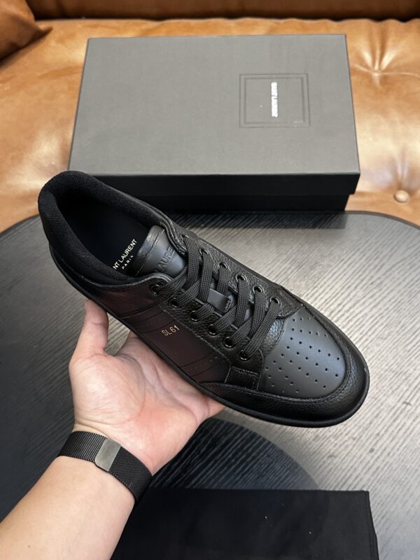 sy_no_87E1FFA6240443DBB8A6B72C8467E448_1 Saint Laurent Black Pebble-Leather SL61 Gum-Sole Low-Top Sneaker