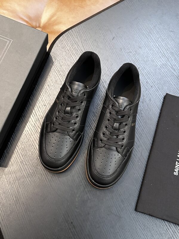 sy_no_87E1FFA6240443DBB8A6B72C8467E448_2 Saint Laurent Black Pebble-Leather SL61 Gum-Sole Low-Top Sneaker
