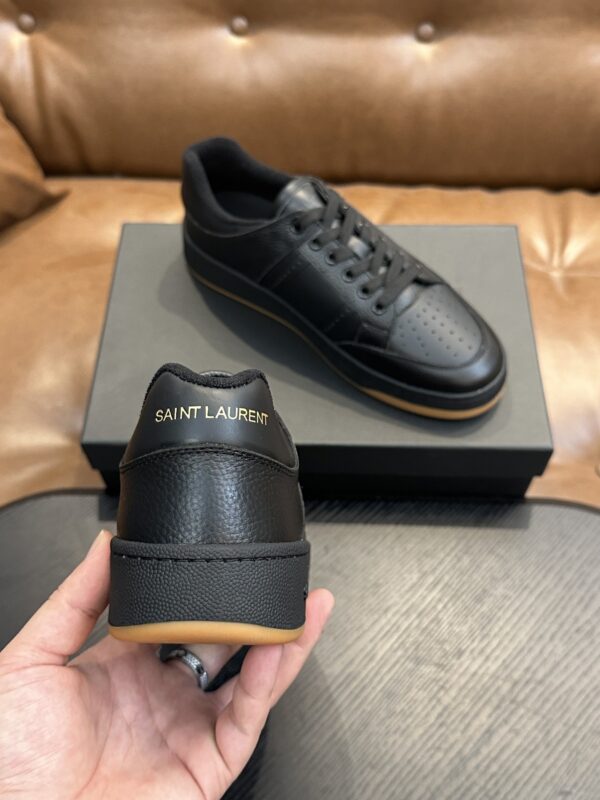 sy_no_87E1FFA6240443DBB8A6B72C8467E448_7 Saint Laurent Black Pebble-Leather SL61 Gum-Sole Low-Top Sneaker