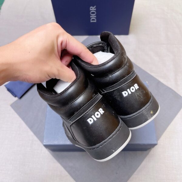 sy_no_8C33526B49E753EA361BB960D65C416B_8 Dior All-Black B27 High-Top Sneaker