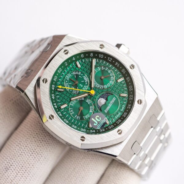 sy_no_8C59D2827C3C4D37A1F306694414BF87_5 AUDEMARS PIGUET Audemars Piguet Royal Oak Series Automatic Mechanical Movement