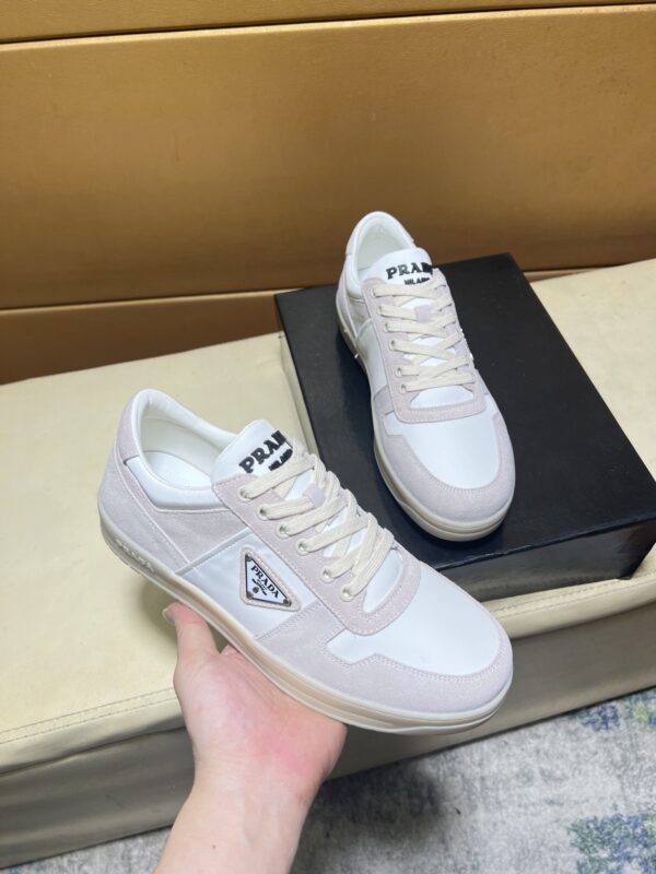 sy_no_8CDEC9428F26A24FF38D4E22353BE8D5_0 Prada Off-White Suede and Leather Low-Top Casual Sneaker